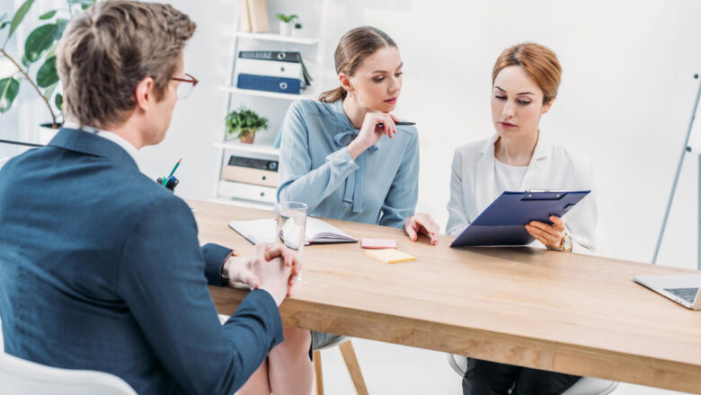 Entrevista de emprego à vista? Saiba como se preparar para impressionar os recrutadores